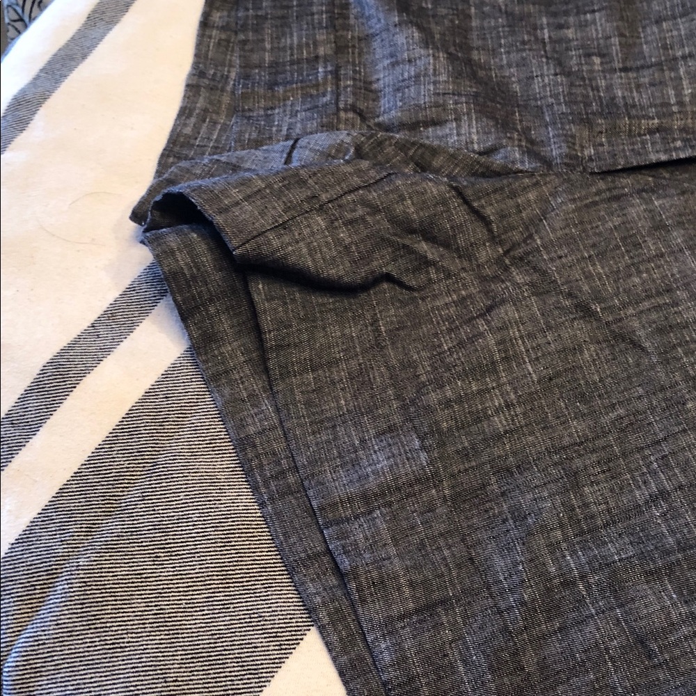 White House Black Market Gray Textured Linen-Blend Bermuda Shorts - Picture 6 of 13